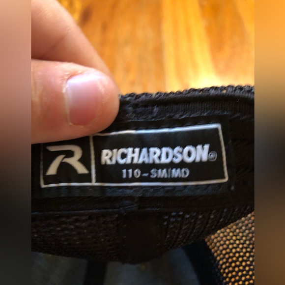 Unplug Men’s hat - Picture 3 of 3